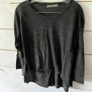 Finn & Clover medium pullover Heather gray high-low top, GUC,casual, activewear